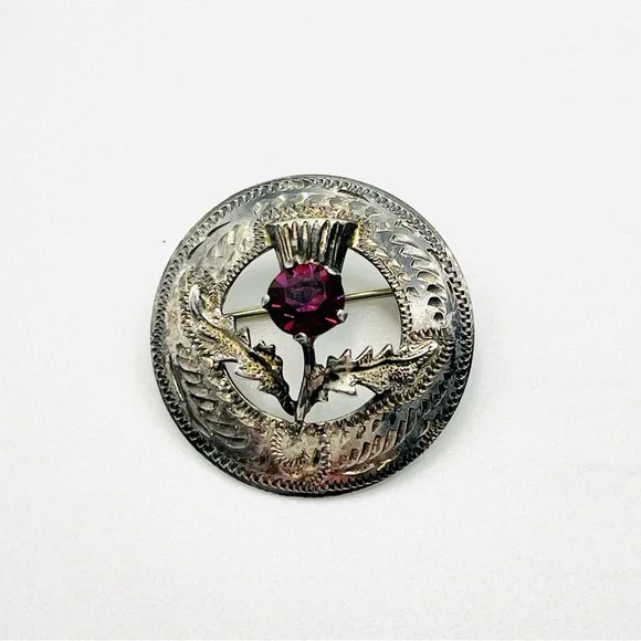 Dainty Vintage Sterling Silver and Amethyst Thistle Brooch - Picture 4 of 9